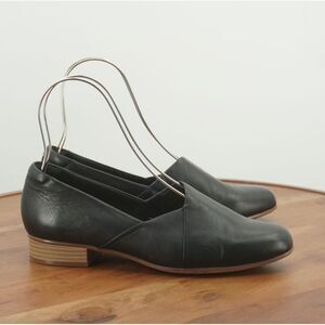Clarks Black Leather Flats